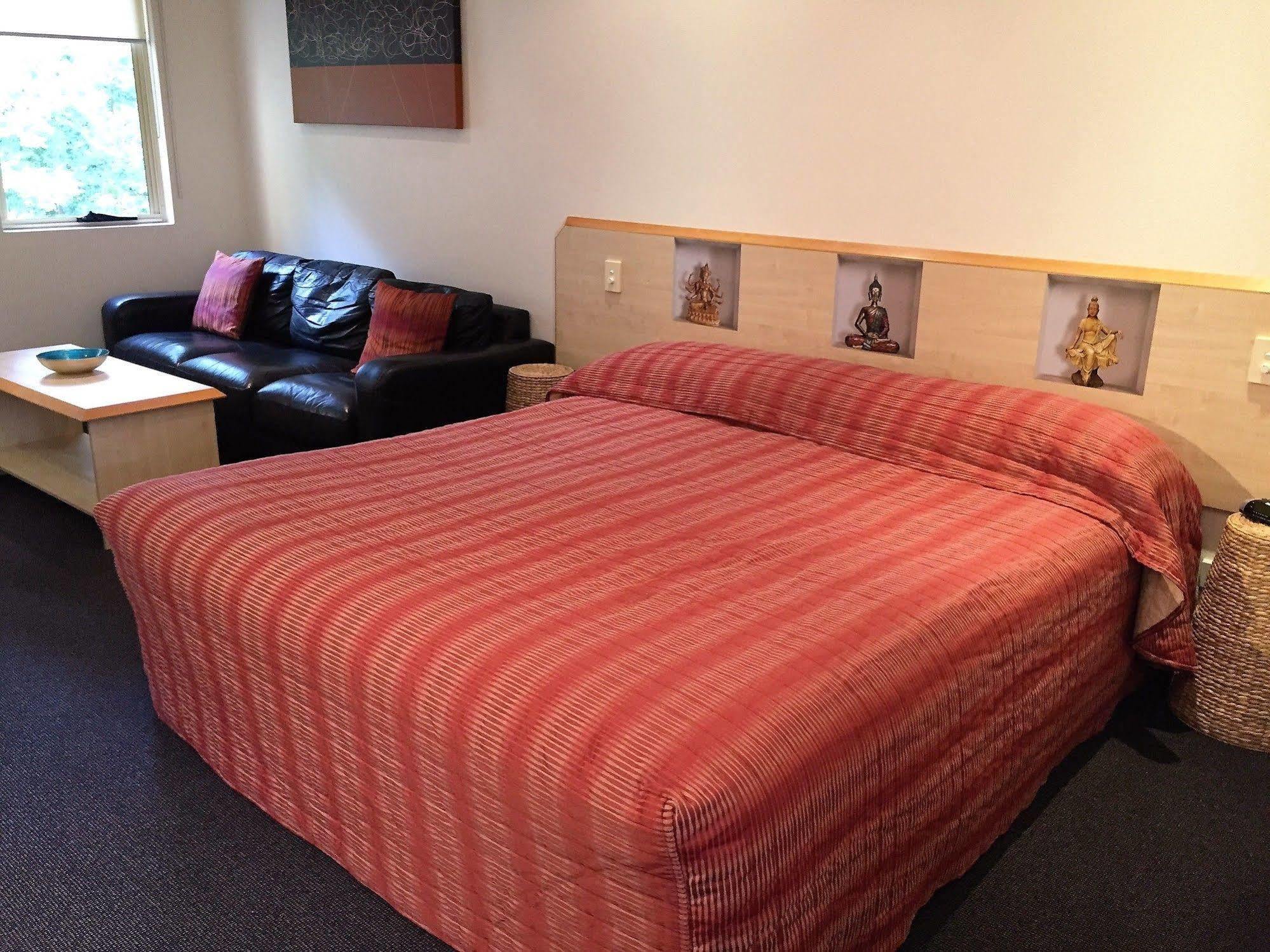 Red Bridge Motor Inn Woombye Zewnętrze zdjęcie