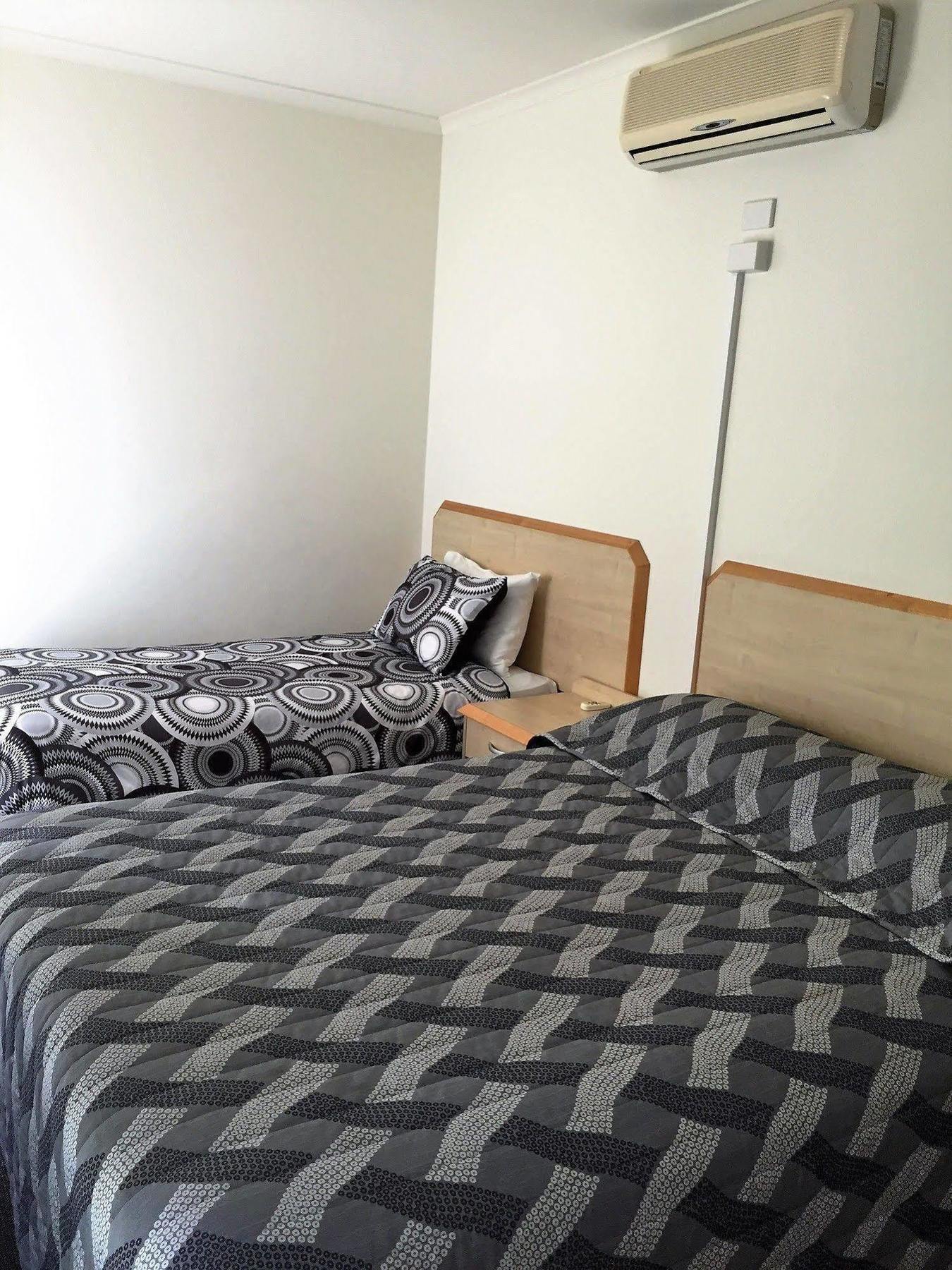 Red Bridge Motor Inn Woombye Zewnętrze zdjęcie
