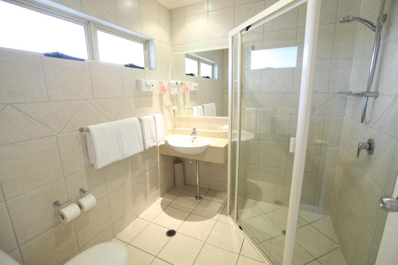 Red Bridge Motor Inn Woombye Zewnętrze zdjęcie